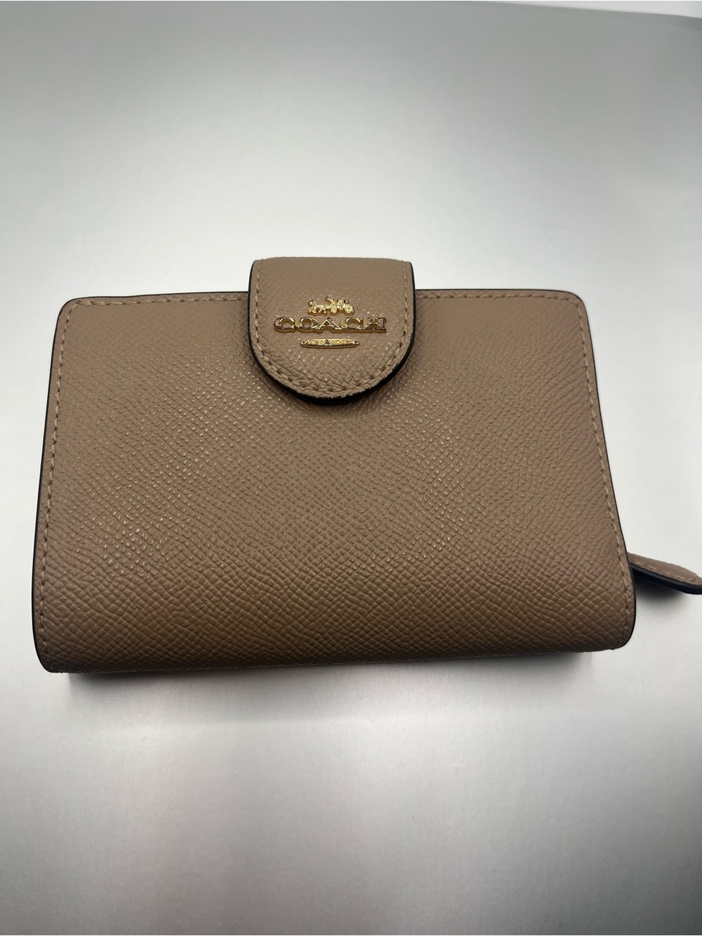 Coach Medium Corner Zip Wallet Crossgrain Leather Taupe
